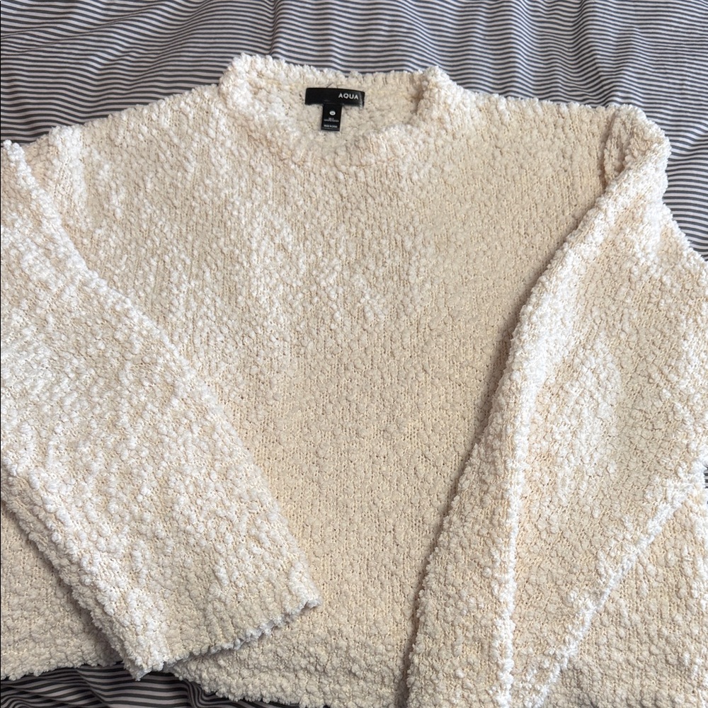 women’s Aqua size Med sweater